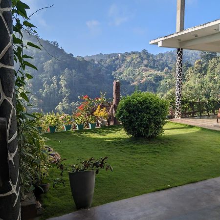 Lavendra Paradise Ella Bagian luar foto
